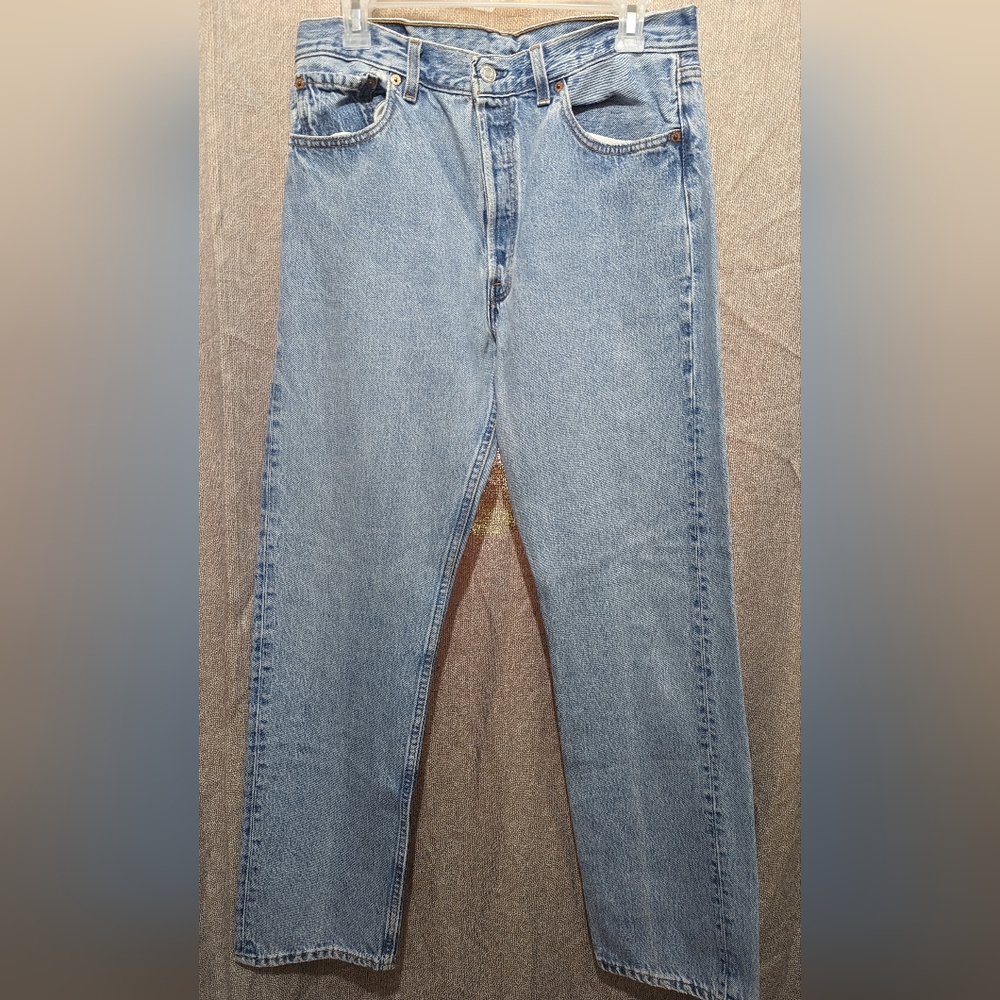 90s Levis 501s